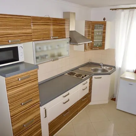 Vegas Konukevi Partizánske